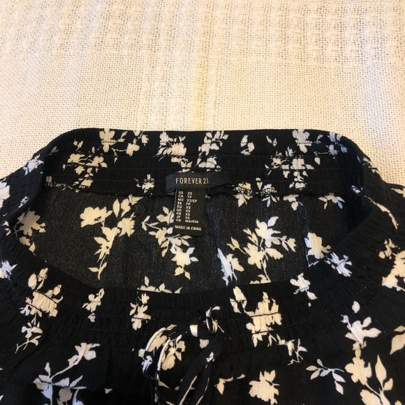 Beautiful Summer Skirt! - Picture 4 of 11